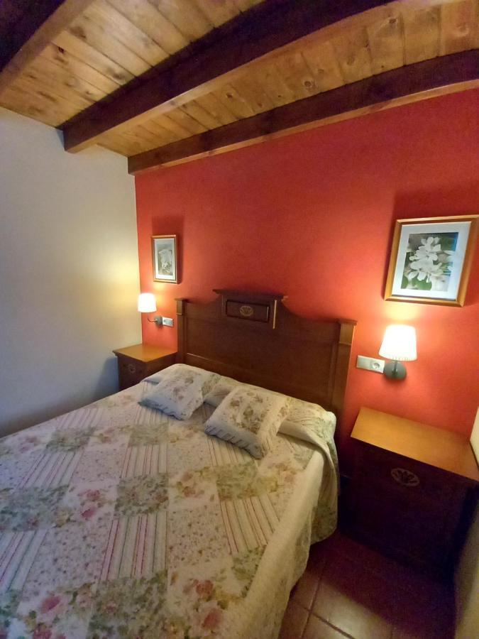 Coviellador Cangas De Onis Guest House Luaran gambar